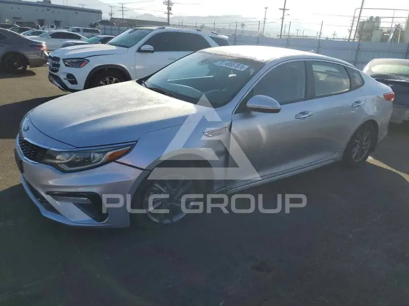 2020 KIA Optima фото