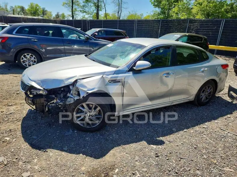 2020 KIA Optima фото
