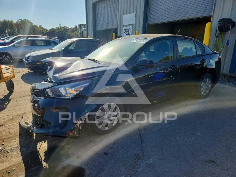 2020 KIA Rio фото