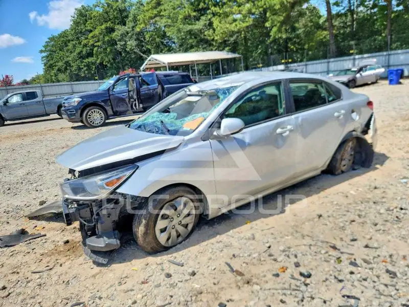 2020 KIA Rio photo