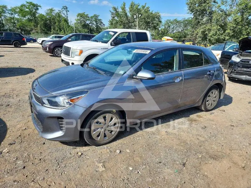 2020 KIA Rio photo