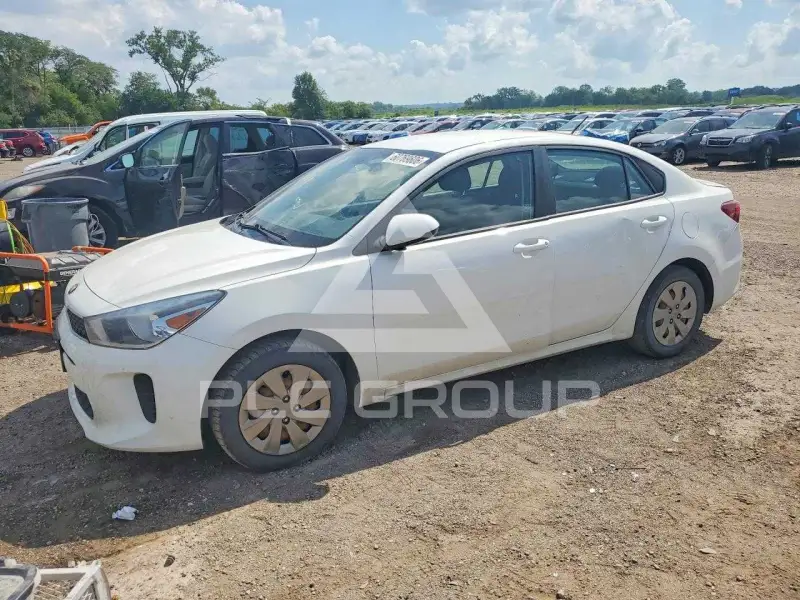 2020 KIA Rio photo