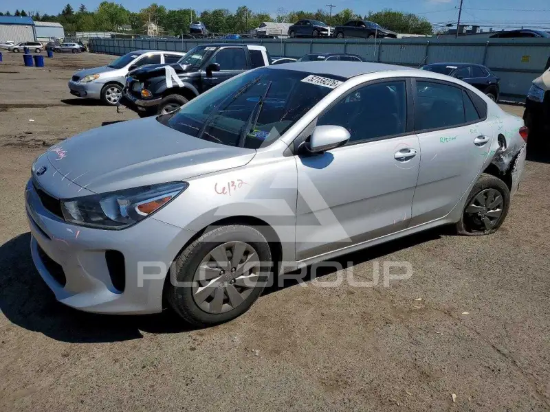2020 KIA Rio фото