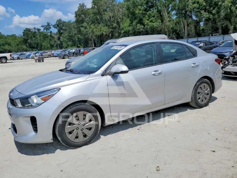 2020 KIA Rio photo