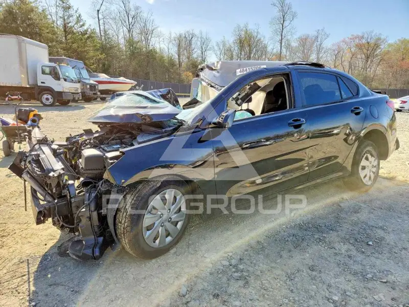 2020 KIA Rio photo