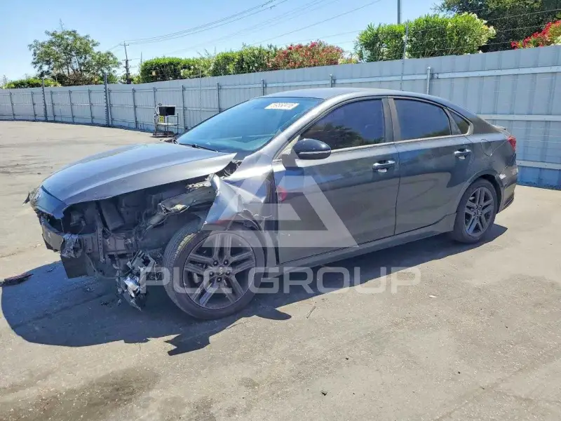2020 KIA Forte фото