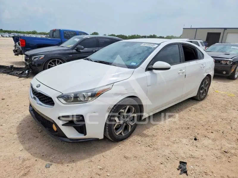 2020 KIA Forte фото