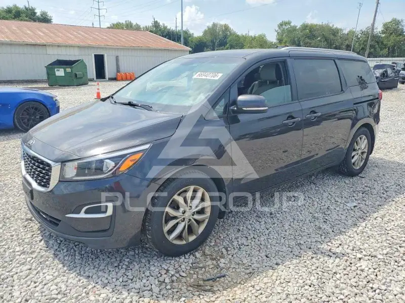 2020 KIA Sedona photo