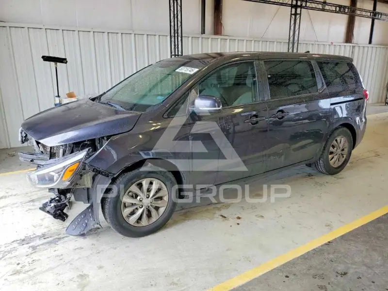 2020 KIA Sedona фото