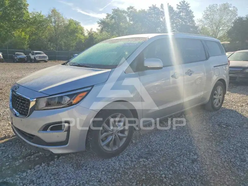 2020 KIA Sedona фото