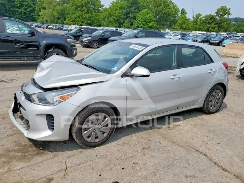 2020 KIA Rio фото