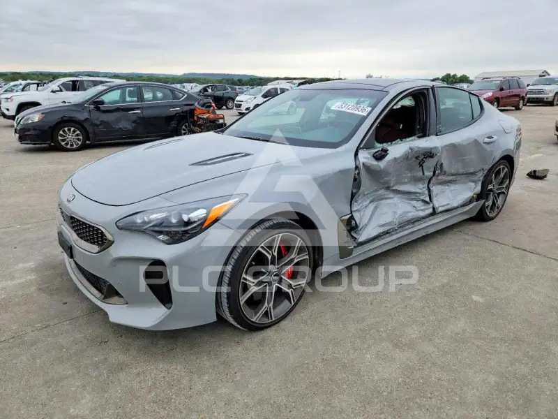 2020 KIA Stinger фото