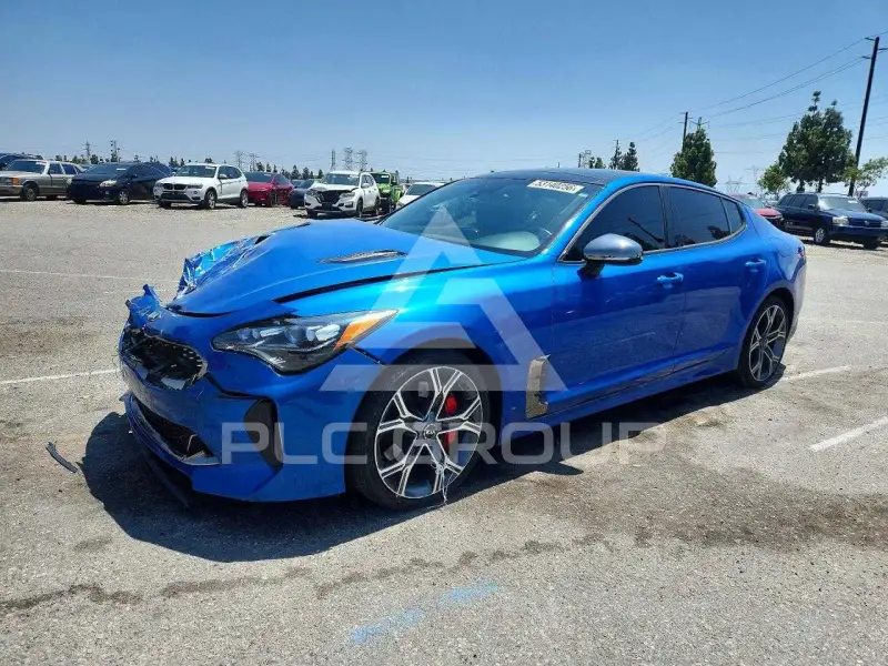 2020 KIA Stinger photo