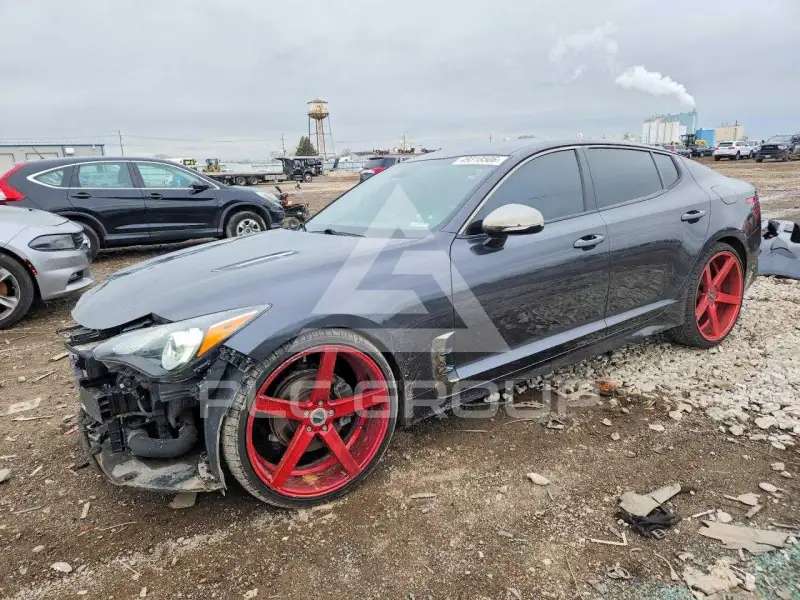 2020 KIA Stinger фото