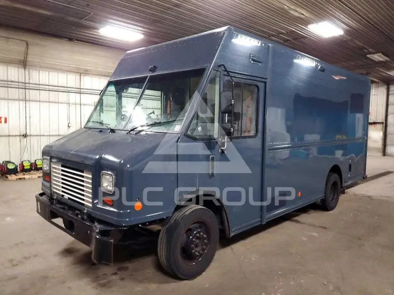 2020 Ford F-590 photo