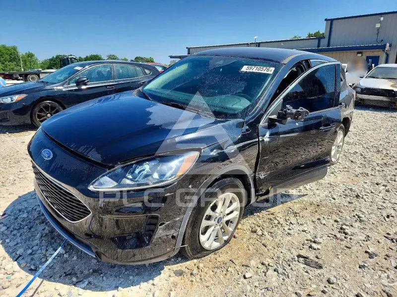 2020 Ford ESCAPE photo