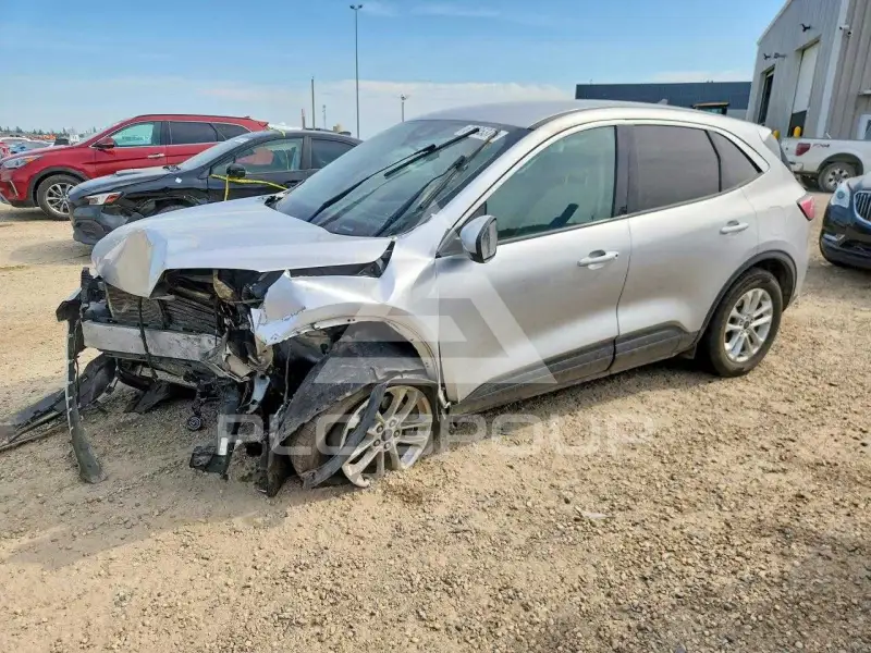 2020 Ford ESCAPE photo