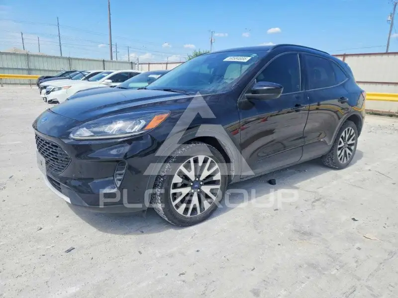 2020 Ford ESCAPE photo