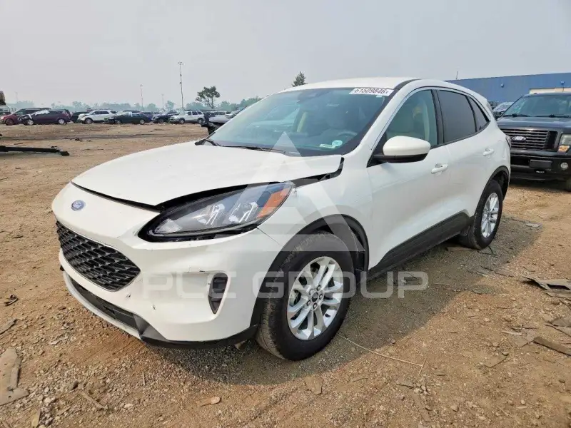2020 Ford ESCAPE photo