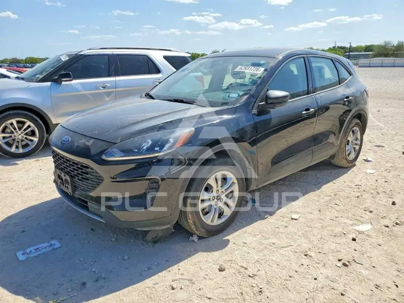 2020 Ford ESCAPE photo