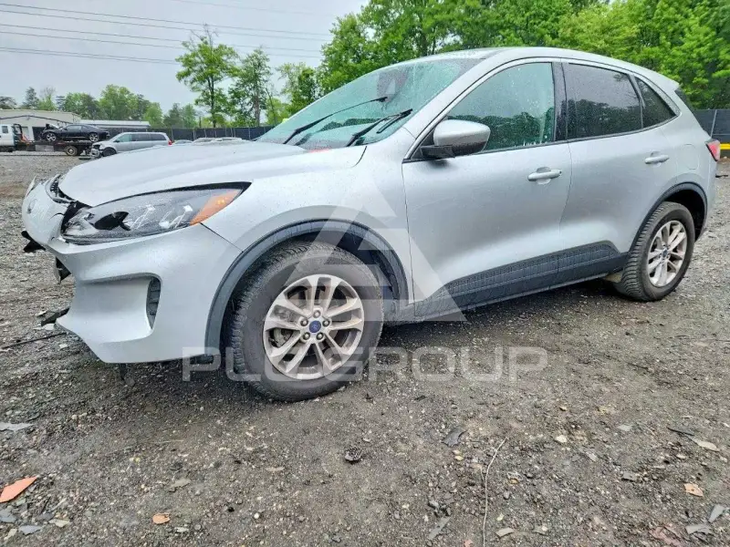 2020 Ford ESCAPE photo