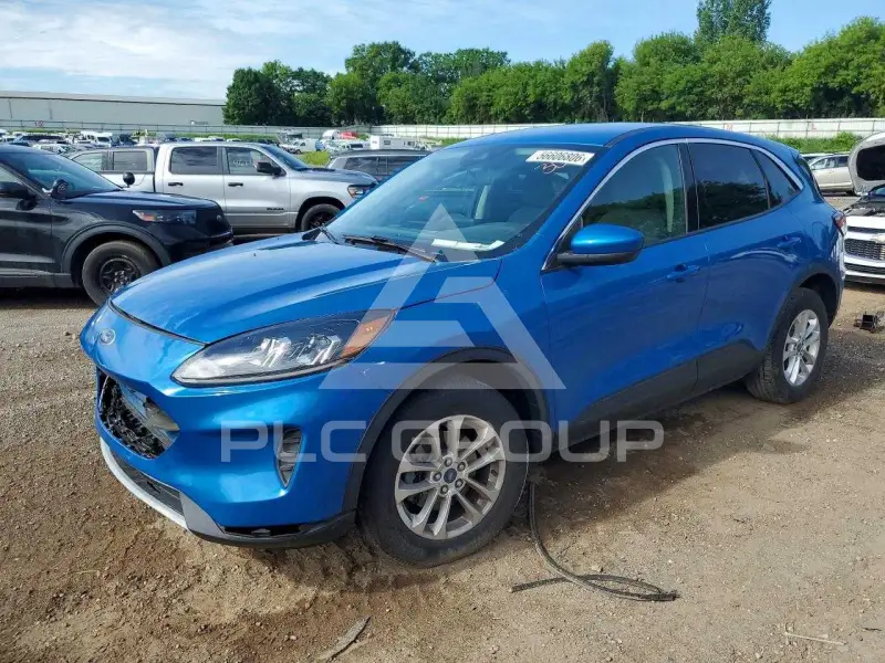 2020 Ford ESCAPE photo