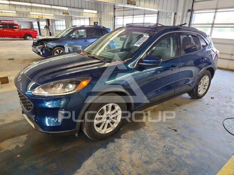 2020 Ford ESCAPE photo