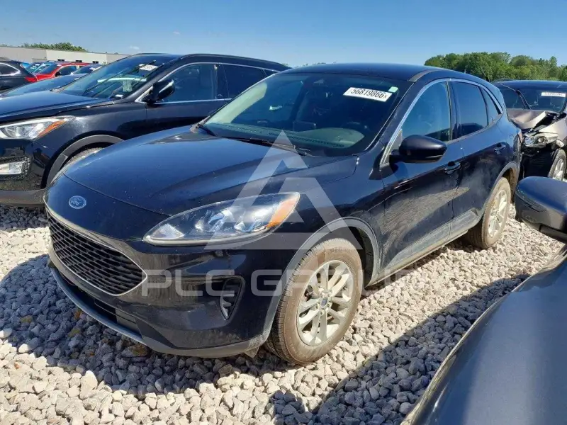 2020 Ford ESCAPE photo