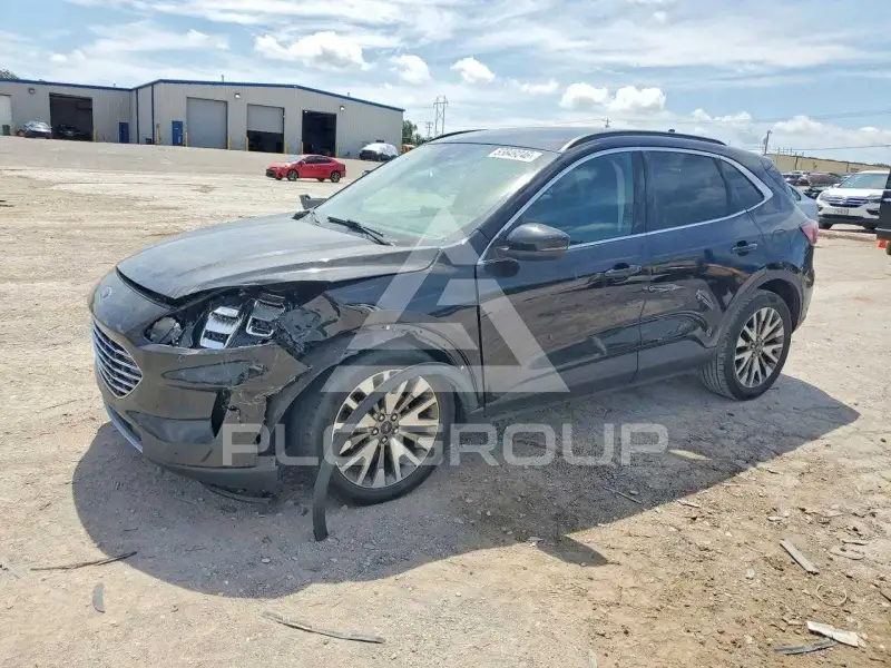 2020 Ford ESCAPE photo