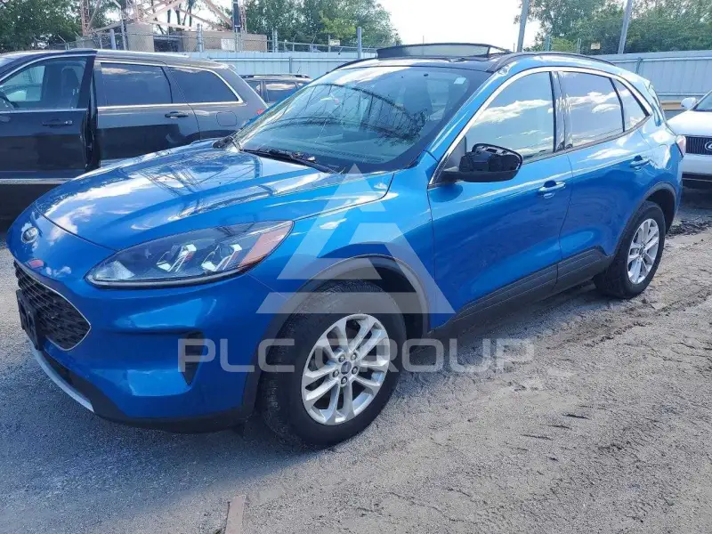 2020 Ford ESCAPE photo
