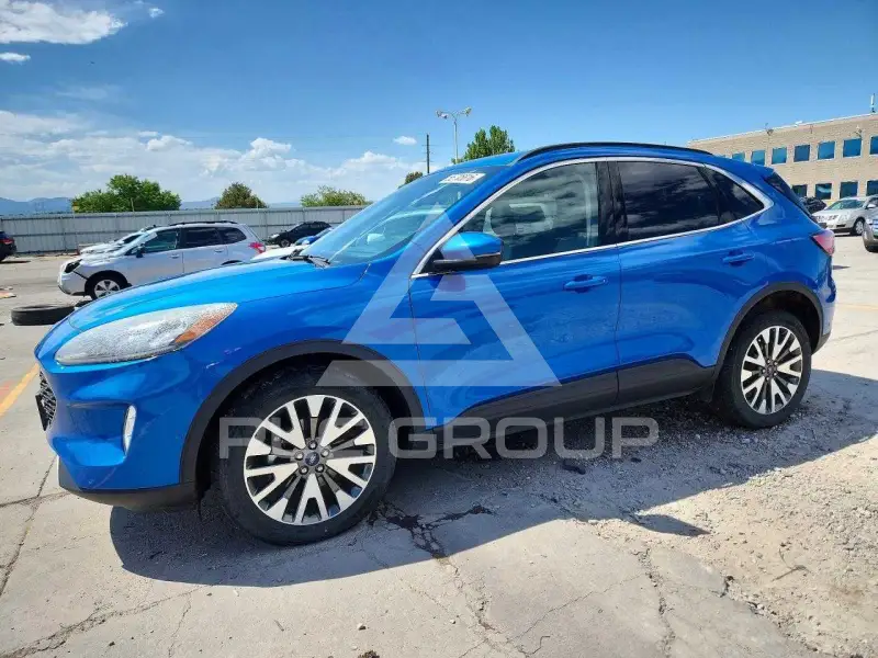 2020 Ford ESCAPE photo
