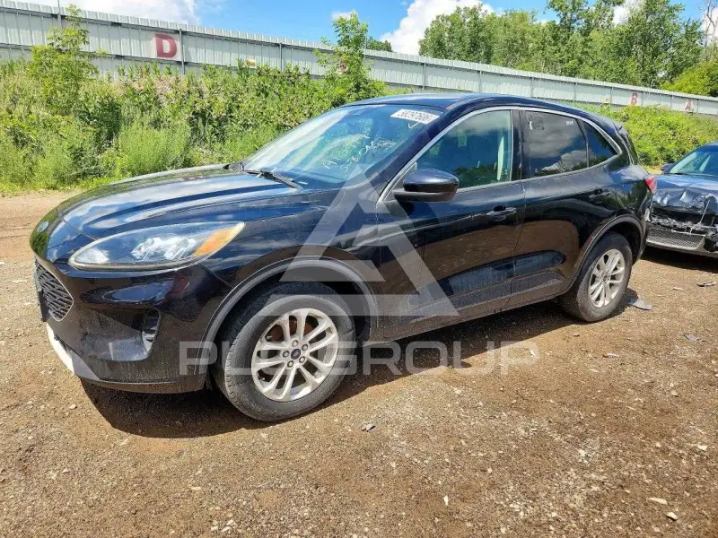 2020 Ford ESCAPE photo