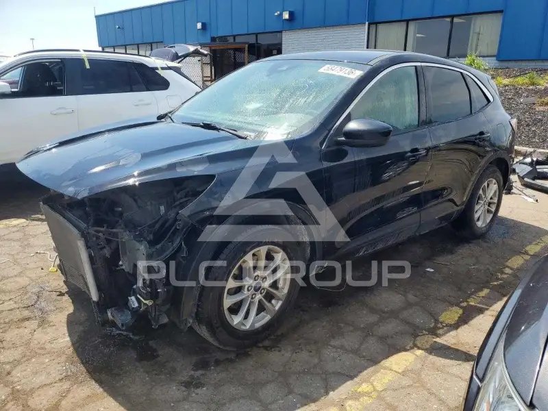 2020 Ford ESCAPE photo