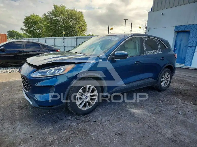 2020 Ford ESCAPE photo