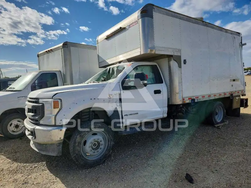 2020 Ford F-550 фото