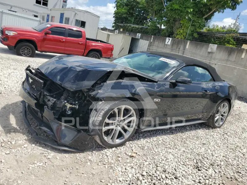 2020 Ford MUSTANG фото
