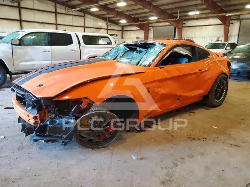 2020 Ford MUSTANG фото