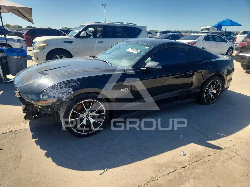 2020 Ford MUSTANG фото