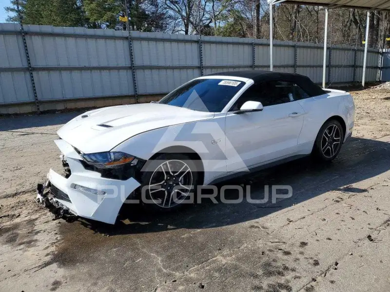 2020 Ford MUSTANG photo