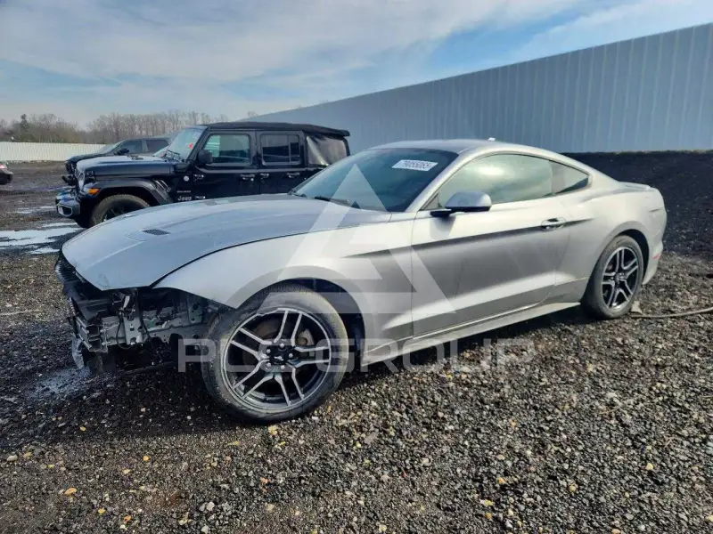 2020 Ford MUSTANG фото