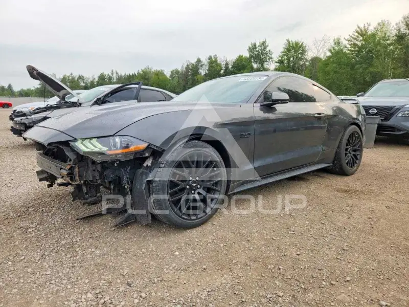 2020 Ford MUSTANG photo