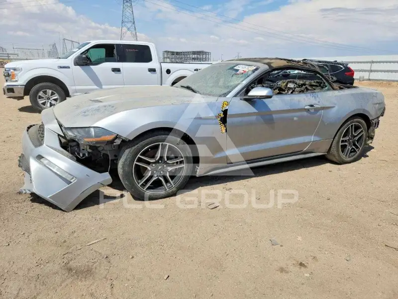 2020 Ford MUSTANG фото