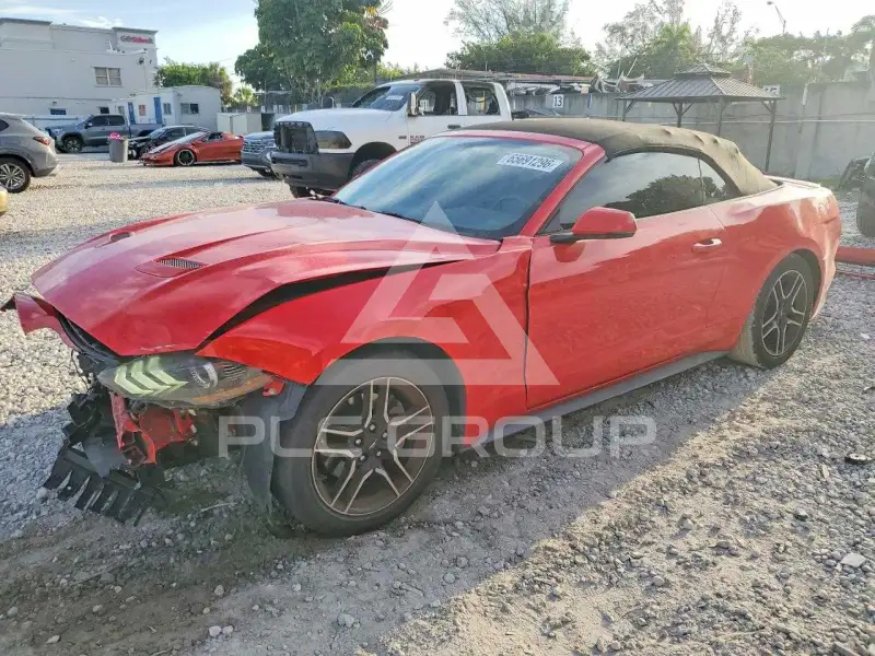 2020 Ford MUSTANG фото