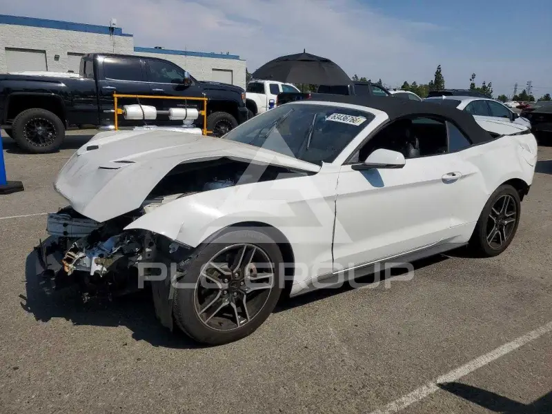 2020 Ford MUSTANG фото