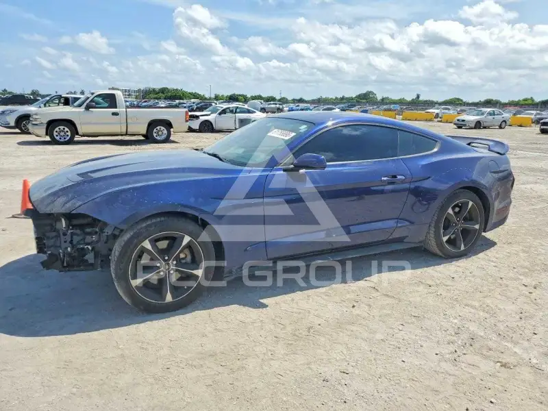 2020 Ford MUSTANG фото