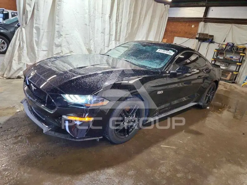 2020 Ford MUSTANG photo