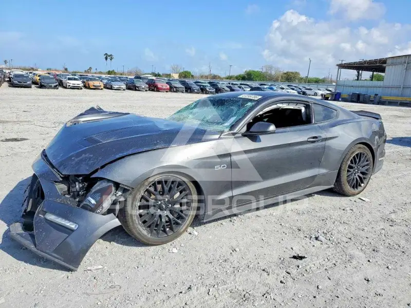 2020 Ford MUSTANG фото