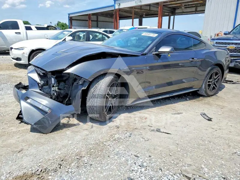 2020 Ford MUSTANG photo