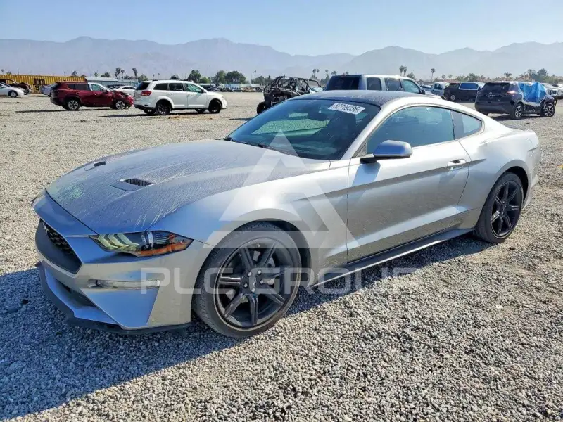 2020 Ford MUSTANG фото