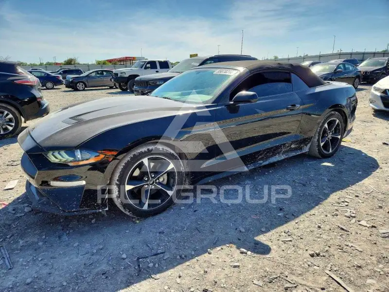 2020 Ford MUSTANG photo